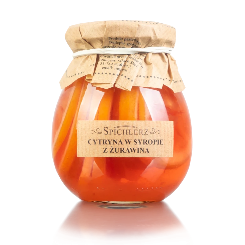 Owoce cytryny i żurawina w słodkiej zalewie bez sztucznych barwników dla wegan