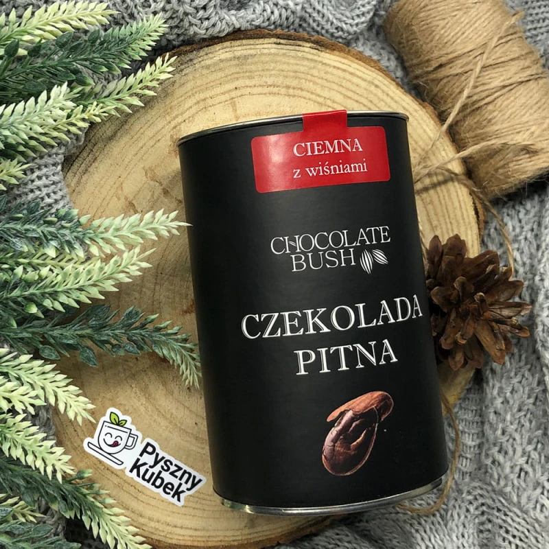 Gęsta czekolada do picia z kawałkami wiśni