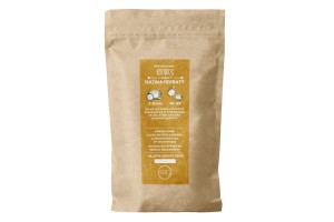 Chwila relaksu z filiżanką aromatycznej bezteinowej herbaty rooibos o smaku egzotycznych owoców