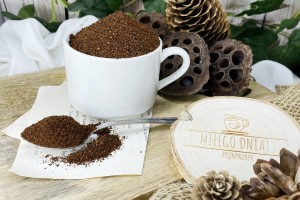 Kawa z aromatem owocowej Panny Cotty w filiżance PysznyKubek