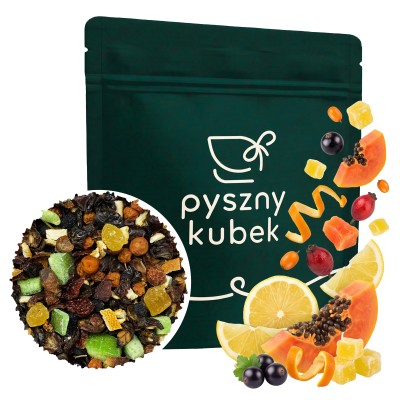 Wyciszający wieczorny moment relaksu z ciepłym kubkiem aromatycznej herbaty na spokojny sen