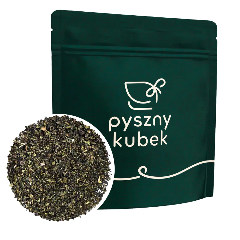Suszone liście pokrzywy w szczelnym opakowaniu strunowym
